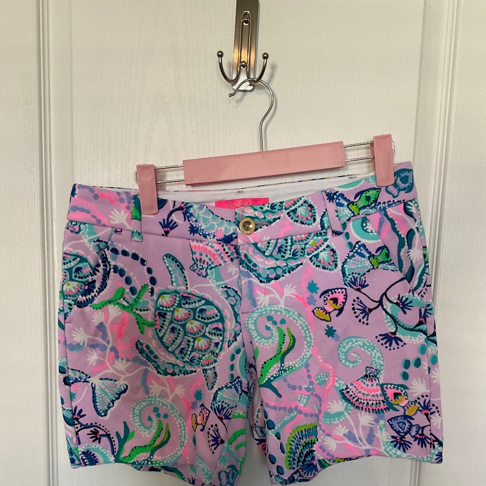 Lilly Pulitzer Shorts Sz 2